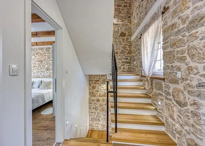 Casa Darel With Whirlpool Ferienhaus